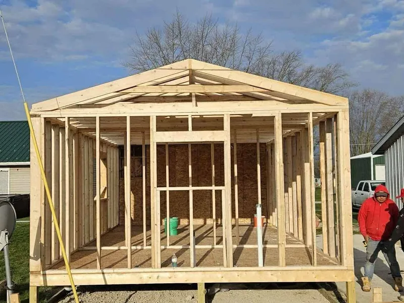 Addition framing seen from the front